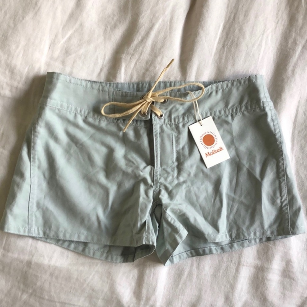 2/$20! Mollusk Stella Board Short - Size 0…